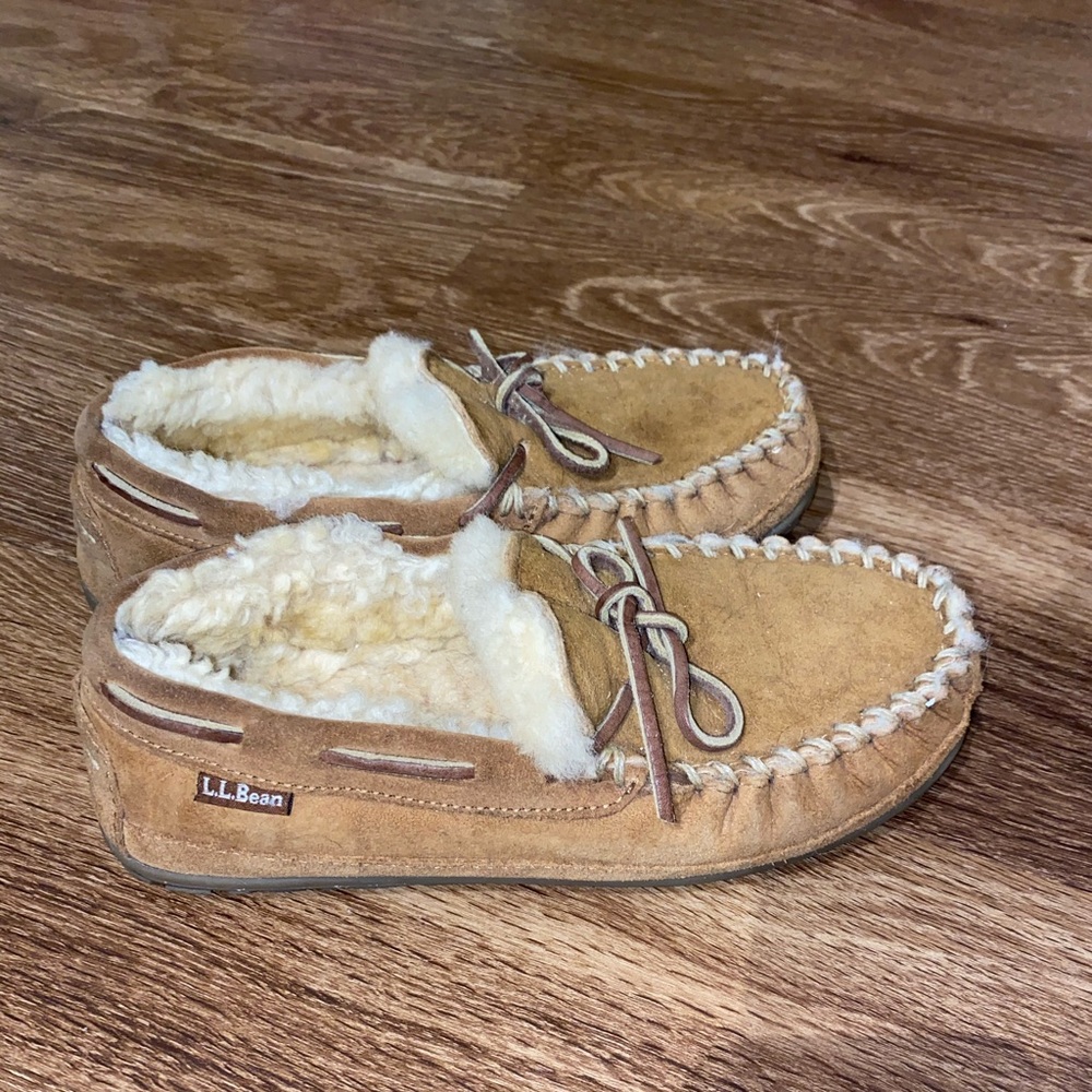 LL Bean Men Moccasins